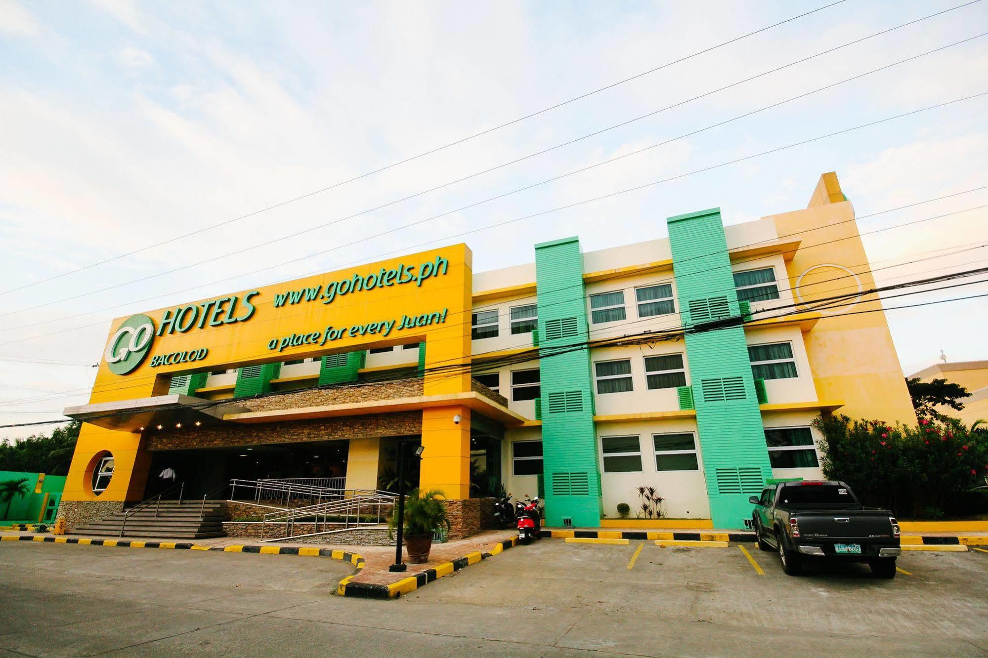Go Hotels Bacolod Exterior photo