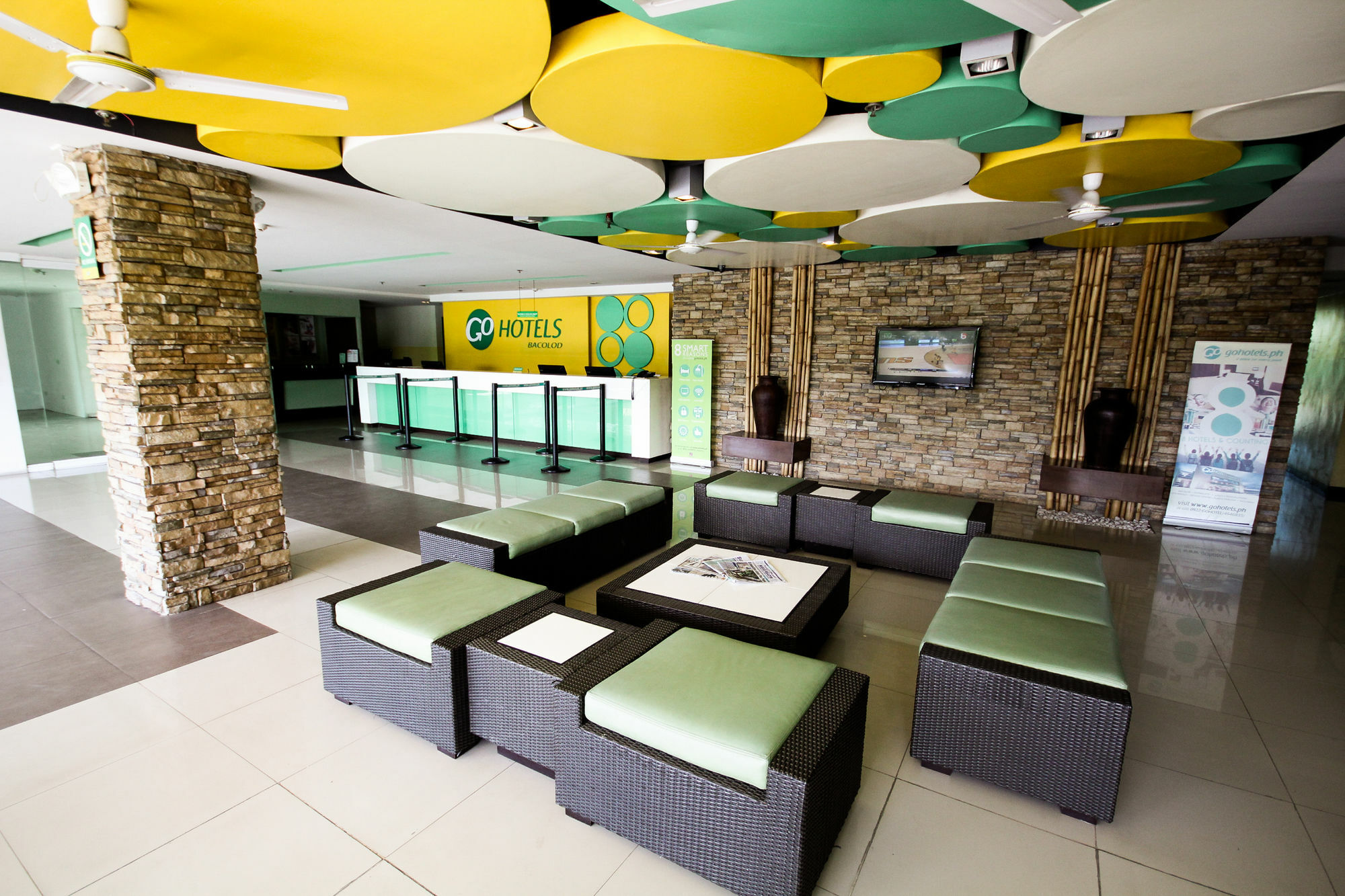 Go Hotels Bacolod Exterior photo